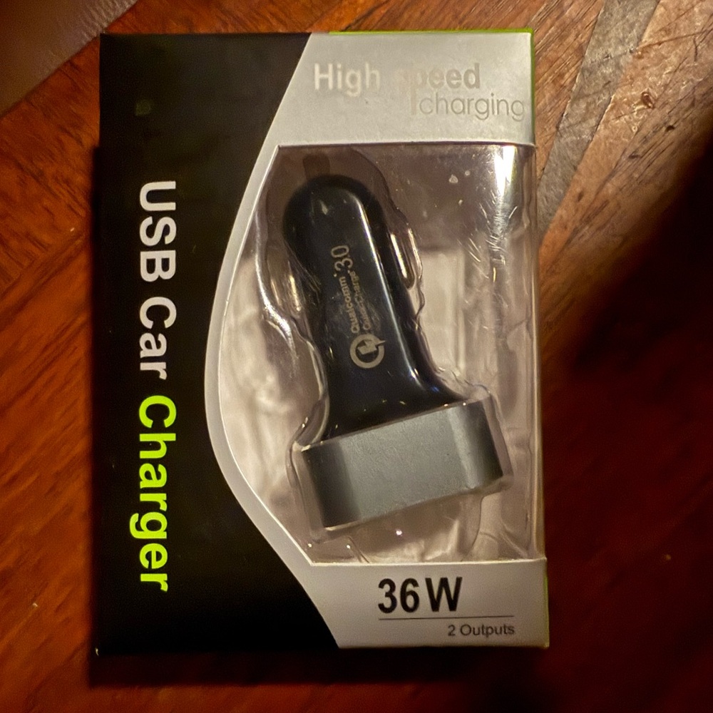 NIB Dual Port USB Car High Speed Auto Charger 🔌 Black for Mobile Devices 36W